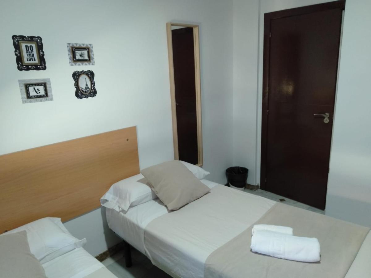 New Hortaleza Coliving Hotel Madrid Bagian luar foto