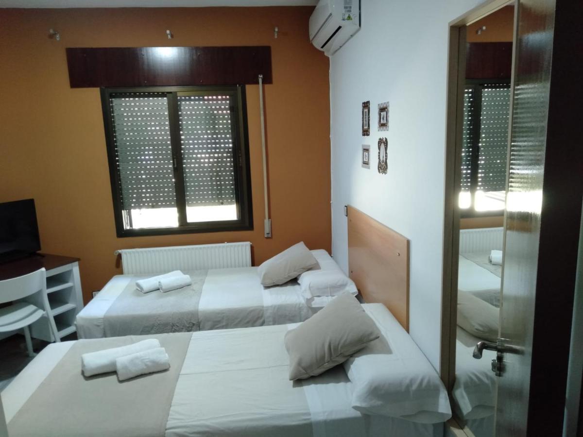 New Hortaleza Coliving Hotel Madrid Bagian luar foto