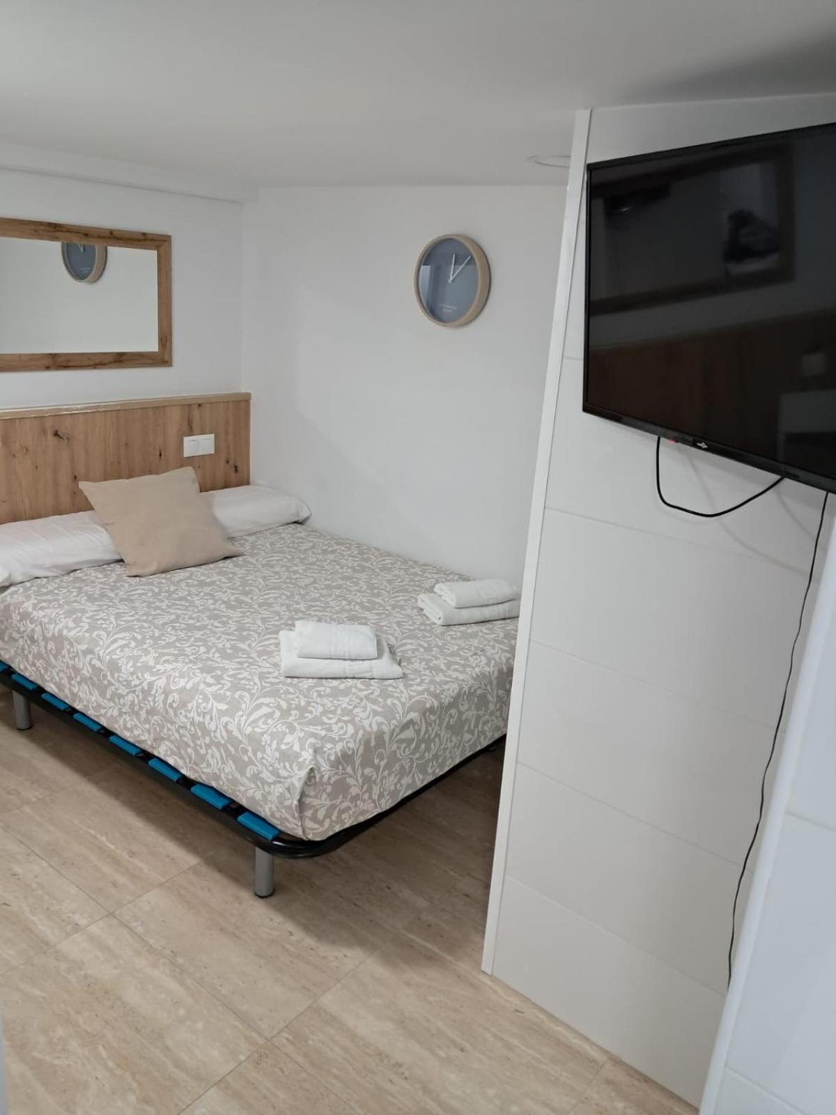 New Hortaleza Coliving Hotel Madrid Bagian luar foto