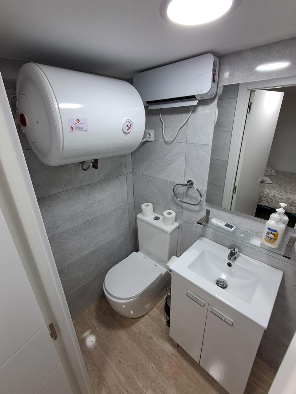 New Hortaleza Coliving Hotel Madrid Ruang foto